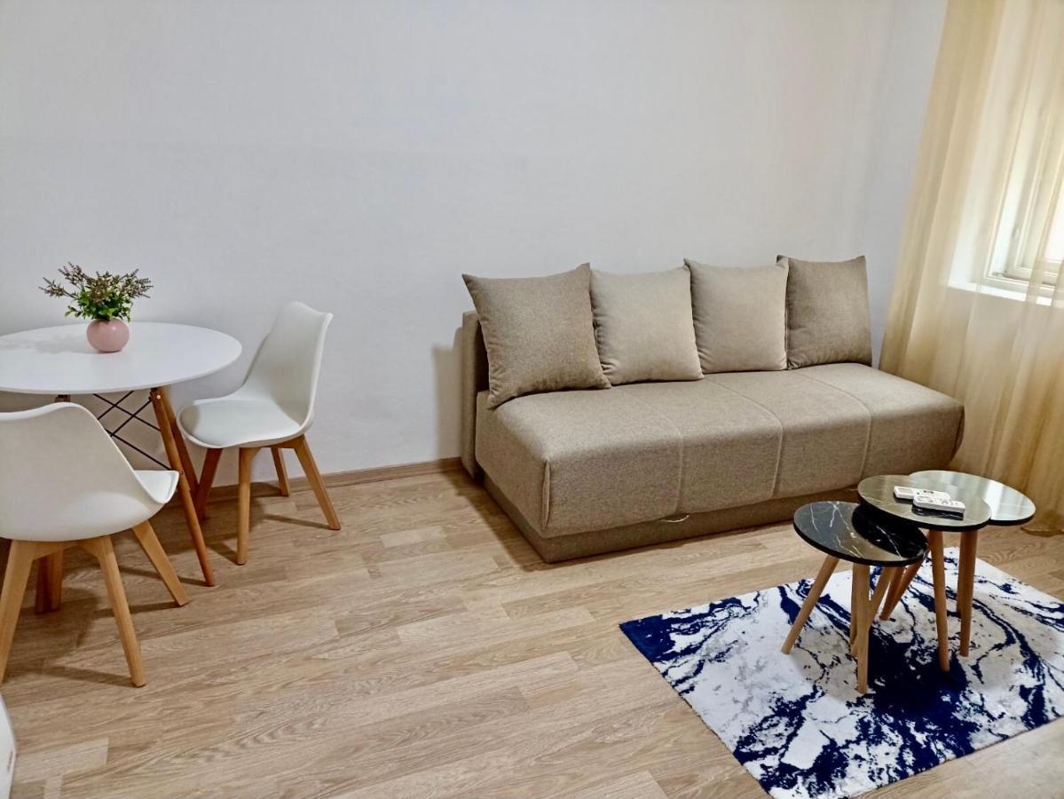 Center Studio Apartment Podgorica Exterior foto